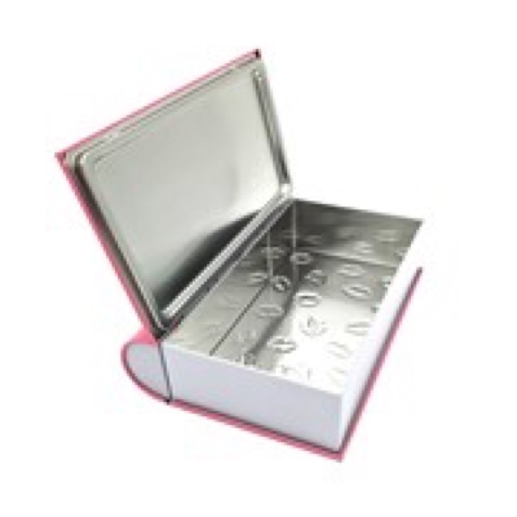 AMC Mean Girls Burn Book Tin - Picture 2 of 3